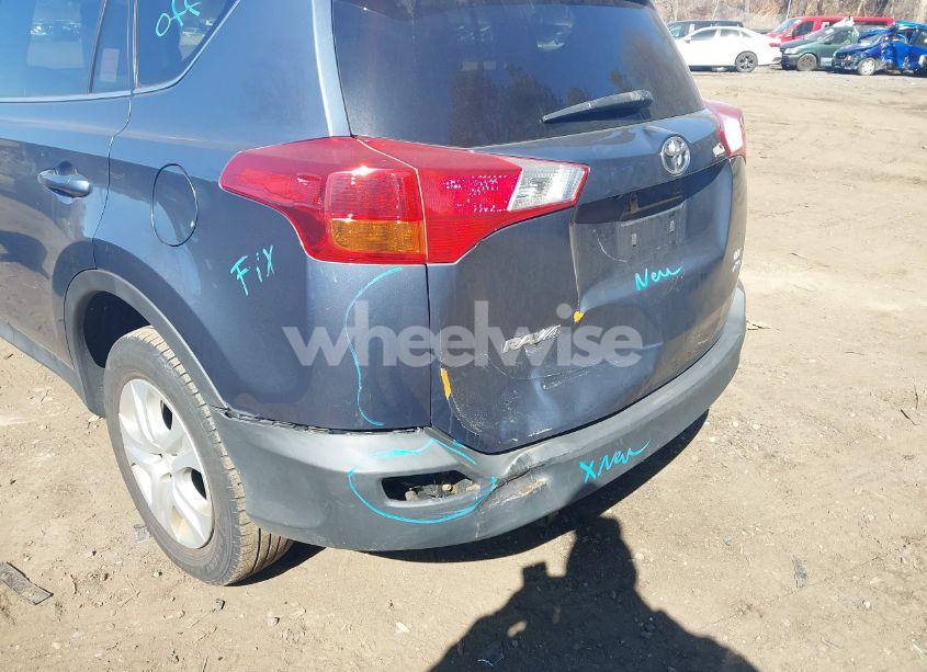 Photo 6 of 2013 Toyota Rav4 LE (VIN 2T3BFREV1DW084721)