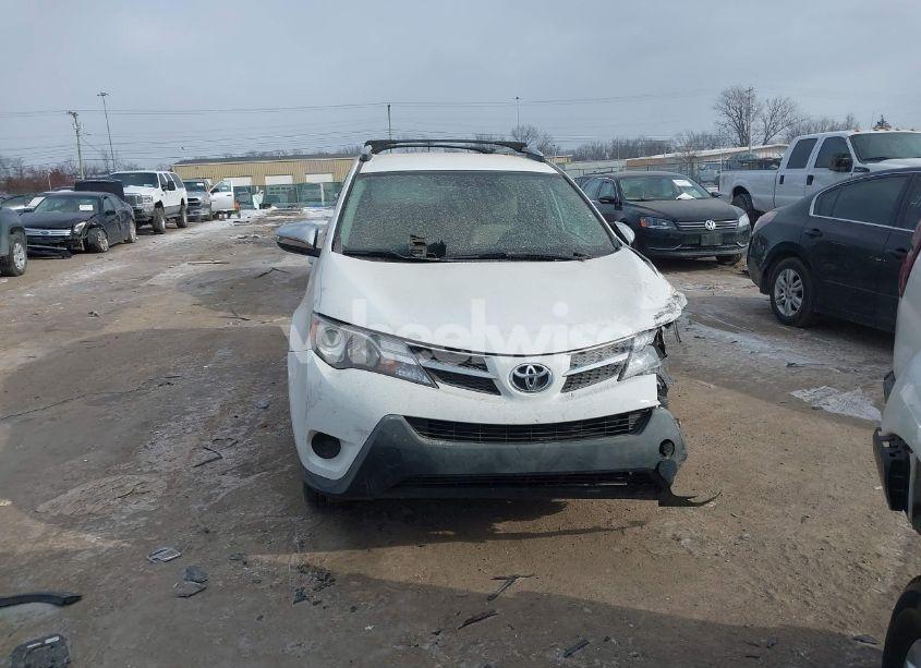 Photo 12 of 2013 Toyota Rav4 LE (VIN 2T3BFREV1DW092656)