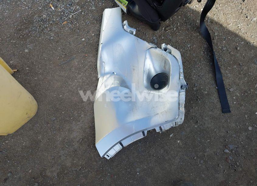 Photo 12 of 2015 Toyota Rav4 LE (VIN 2T3BFREV1FW291581)