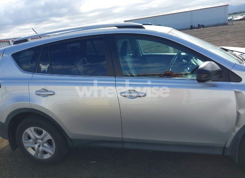 Photo 14 of 2015 Toyota Rav4 LE (VIN 2T3BFREV1FW291581)