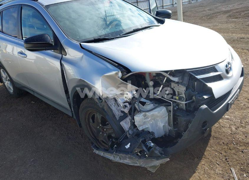 Photo 6 of 2015 Toyota Rav4 LE (VIN 2T3BFREV1FW291581)