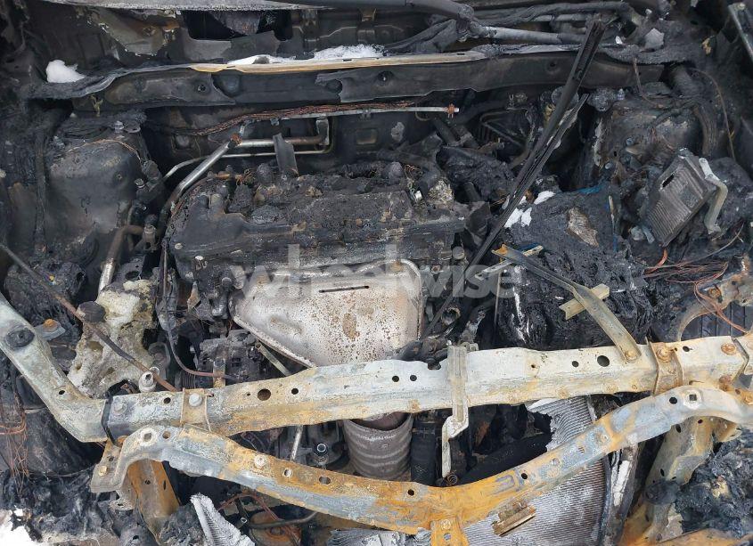 Photo 6 of 2015 Toyota Rav4 LE (VIN 2T3BFREV1FW318021)