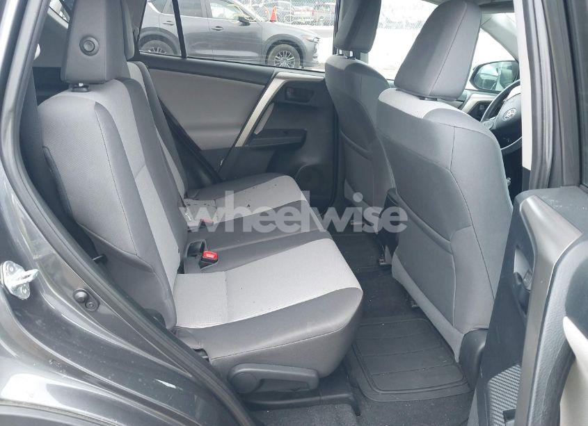 Photo 8 of 2015 Toyota Rav4 LE (VIN 2T3BFREV1FW318021)