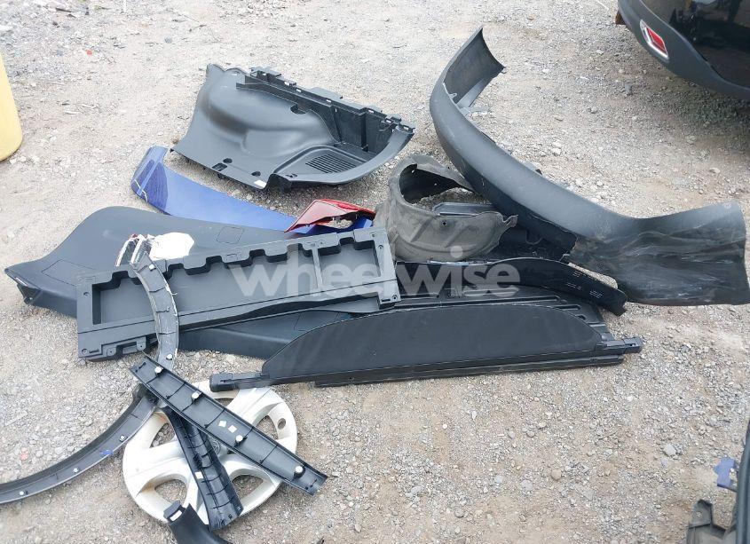 Photo 12 of 2015 Toyota Rav4 LE (VIN 2T3BFREV1FW342433)