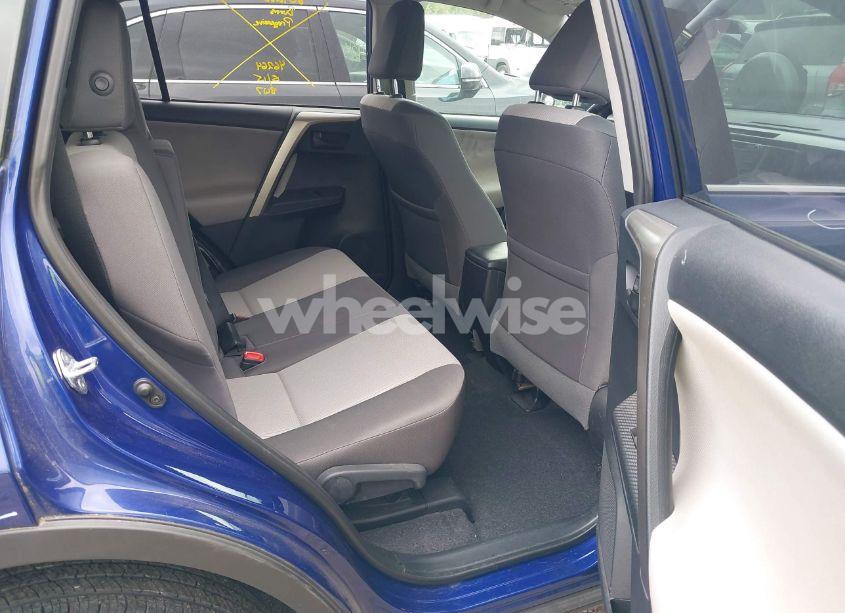 Photo 8 of 2015 Toyota Rav4 LE (VIN 2T3BFREV1FW342433)