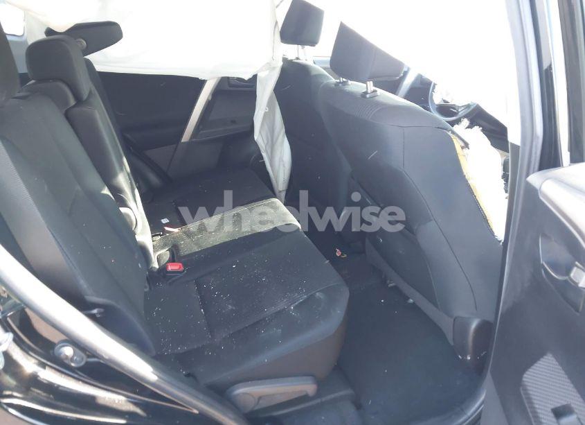 Photo 8 of 2015 Toyota Rav4 LE (VIN 2T3BFREV1FW395519)