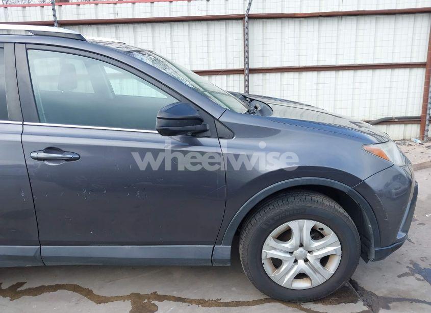 Photo 19 of 2016 Toyota Rav4 LE (VIN 2T3BFREV1GW441447)