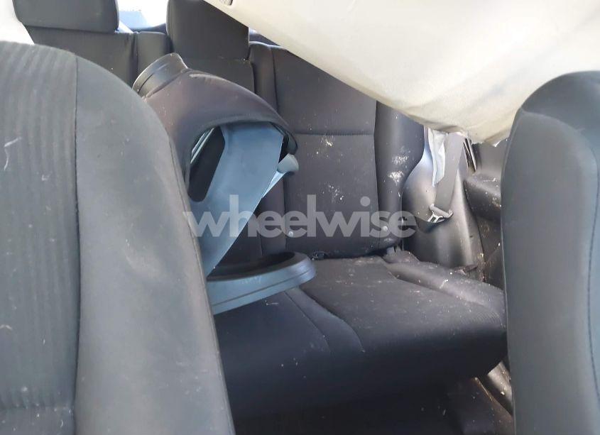 Photo 8 of 2016 Toyota Rav4 LE (VIN 2T3BFREV1GW487540)