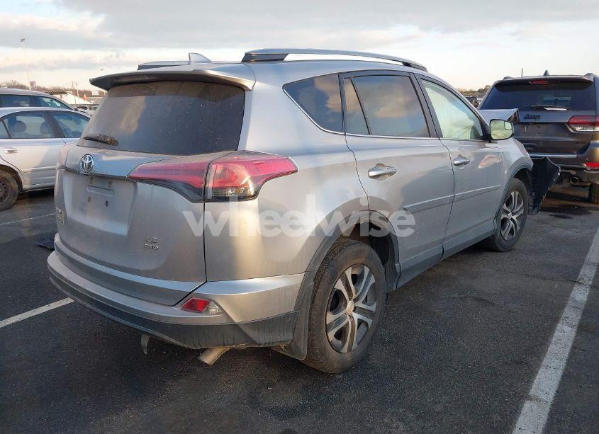 Photo 4 of 2017 Toyota Rav4 LE (VIN 2T3BFREV1HW562352)