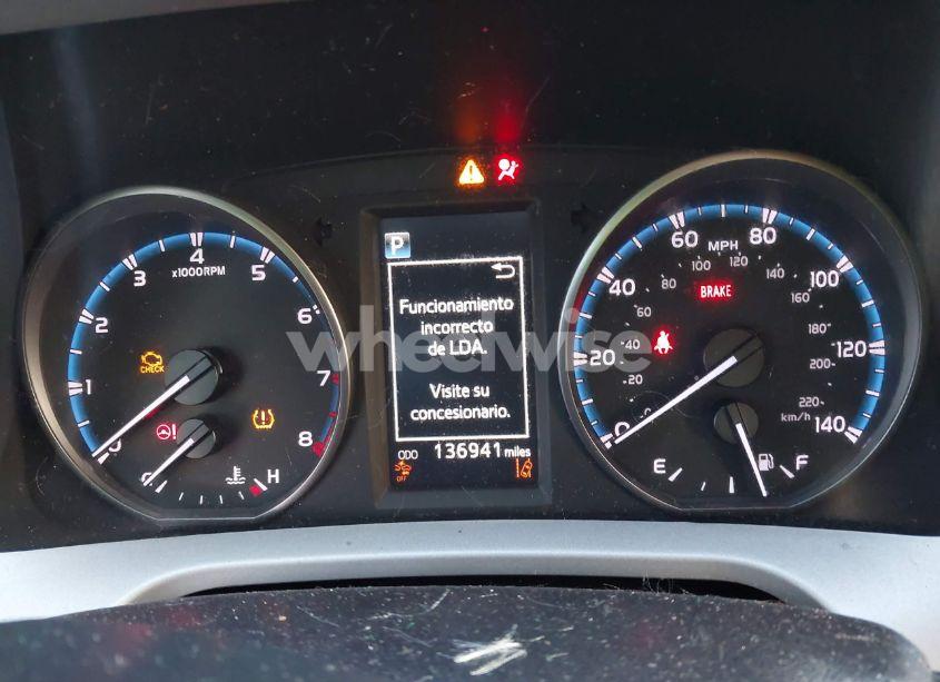 Photo 7 of 2017 Toyota Rav4 LE (VIN 2T3BFREV1HW607984)