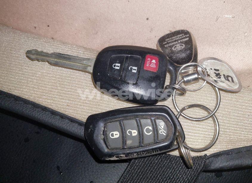 Photo 11 of 2017 Toyota Rav4 LE (VIN 2T3BFREV1HW671197)