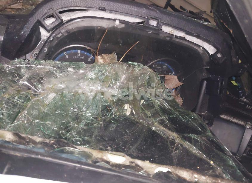 Photo 7 of 2017 Toyota Rav4 LE (VIN 2T3BFREV1HW671197)