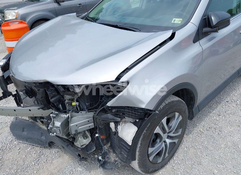 Photo 17 of 2017 Toyota Rav4 LE (VIN 2T3BFREV1HW686458)