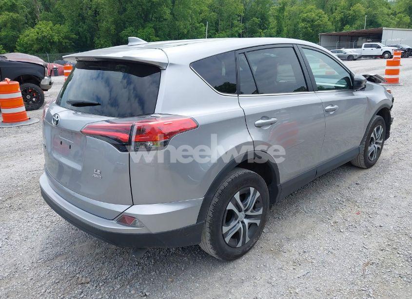 Photo 4 of 2017 Toyota Rav4 LE (VIN 2T3BFREV1HW686458)