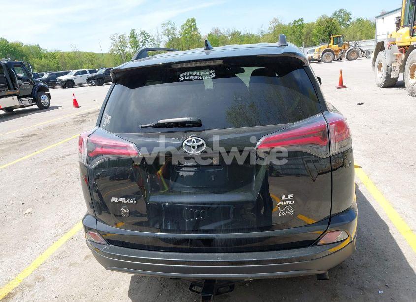 Photo 17 of 2018 Toyota Rav4 LE (VIN 2T3BFREV1JW754103)