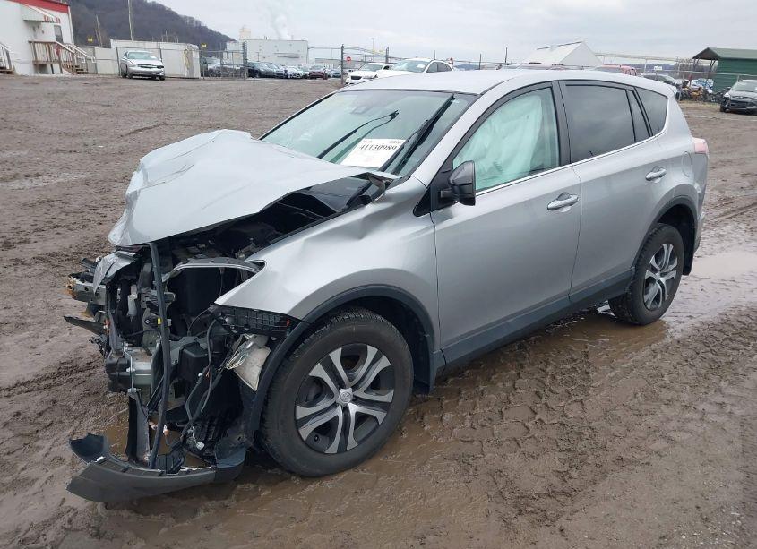 Photo 2 of 2018 Toyota Rav4 LE (VIN 2T3BFREV1JW789479)