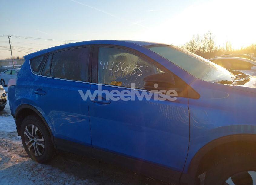 Photo 14 of 2018 Toyota Rav4 LE (VIN 2T3BFREV1JW836963)