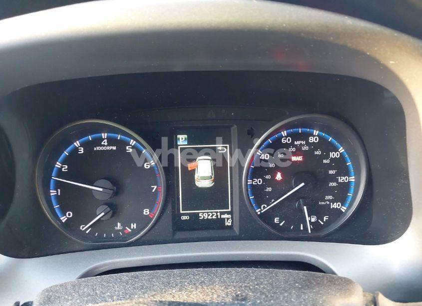 Photo 7 of 2018 Toyota Rav4 LE (VIN 2T3BFREV1JW836963)