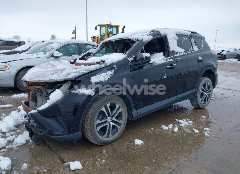 Photo 2 of 2018 Toyota Rav4 LE (VIN 2T3BFREV1JW844545)