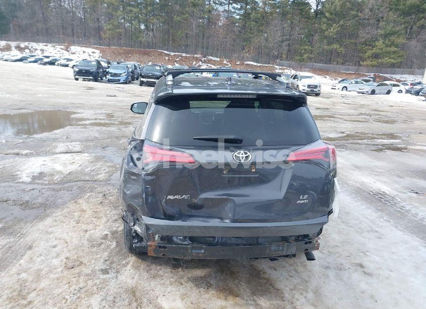 Photo 17 of 2018 Toyota Rav4 LE (VIN 2T3BFREV1JW854136)