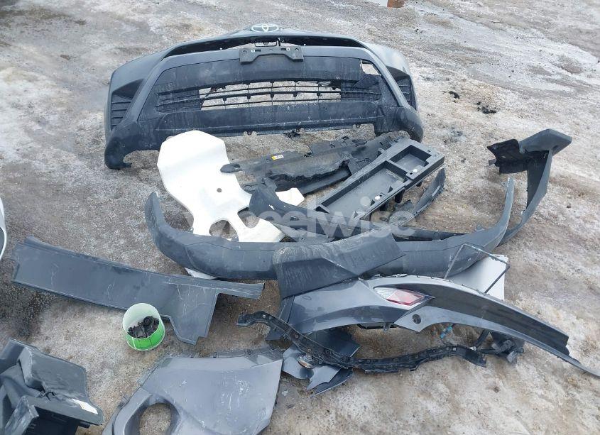 Photo 18 of 2018 Toyota Rav4 LE (VIN 2T3BFREV1JW854136)