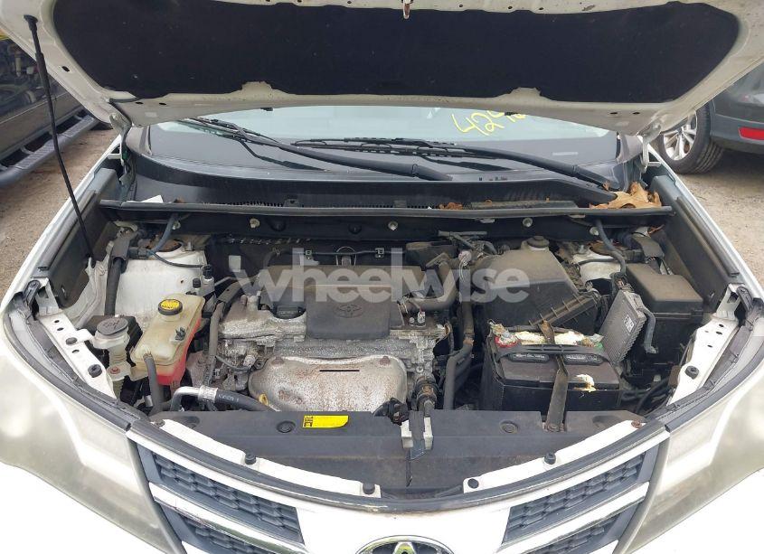 Photo 10 of 2013 Toyota Rav4 LE (VIN 2T3BFREV2DW026911)