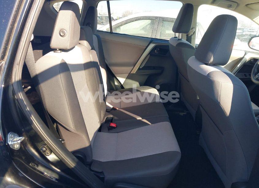 Photo 8 of 2013 Toyota Rav4 LE (VIN 2T3BFREV2DW046690)