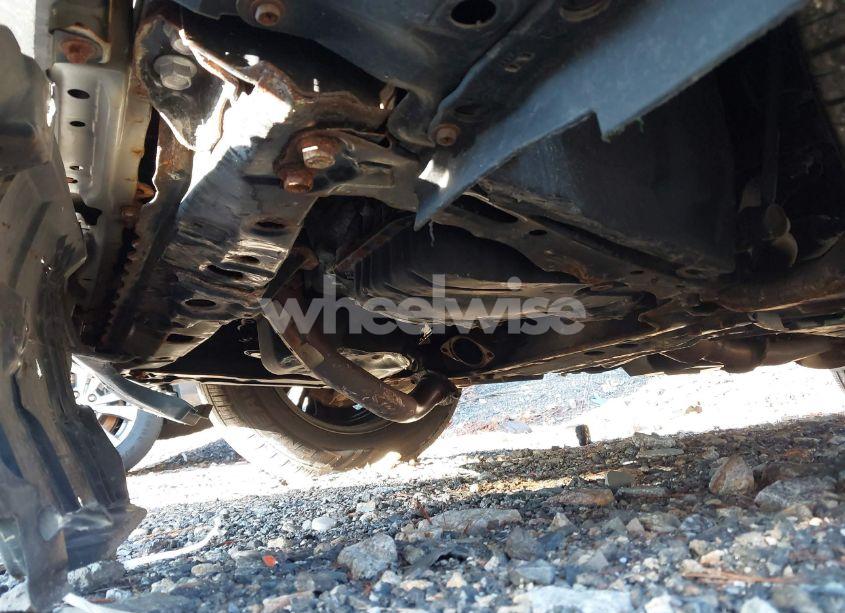 Photo 6 of 2015 Toyota Rav4 LE (VIN 2T3BFREV2FW270433)