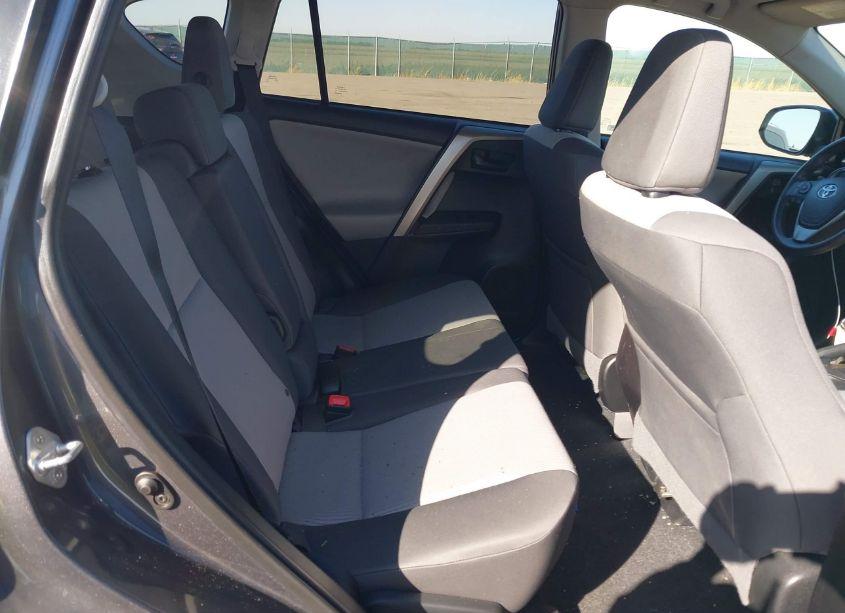 Photo 8 of 2015 Toyota Rav4 LE (VIN 2T3BFREV2FW317234)
