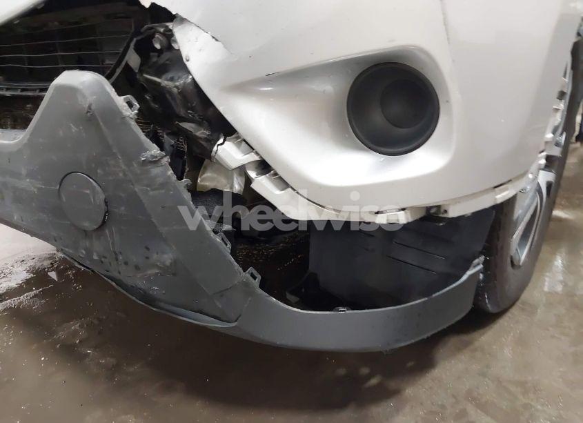 Photo 18 of 2015 Toyota Rav4 LE (VIN 2T3BFREV2FW397957)