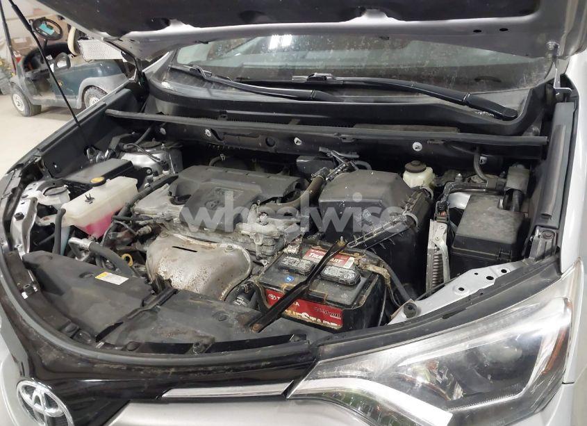 Photo 10 of 2016 Toyota Rav4 LE (VIN 2T3BFREV2GW424124)