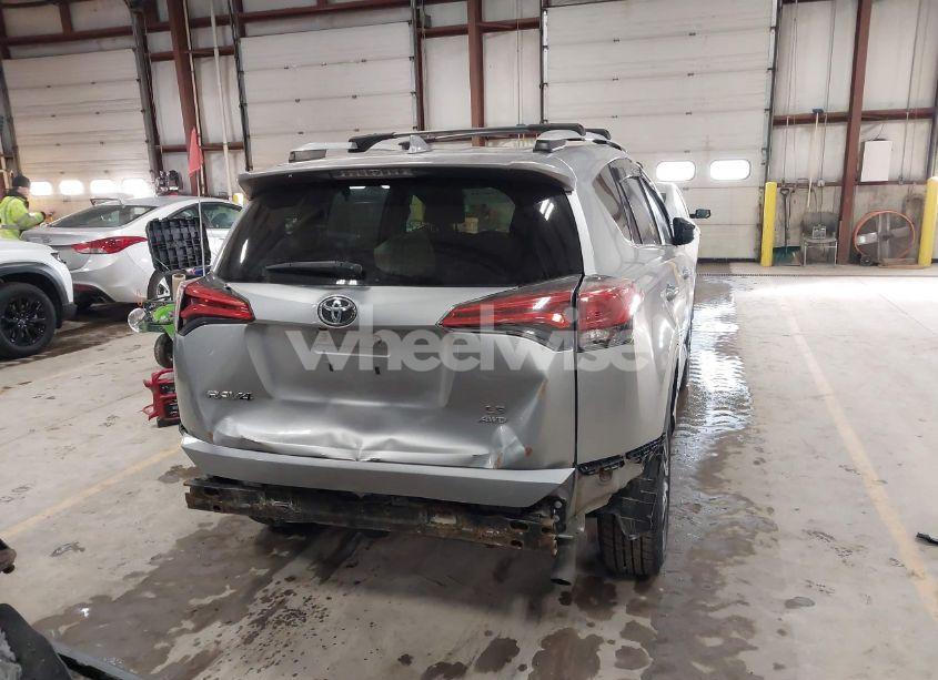 Photo 16 of 2016 Toyota Rav4 LE (VIN 2T3BFREV2GW424124)
