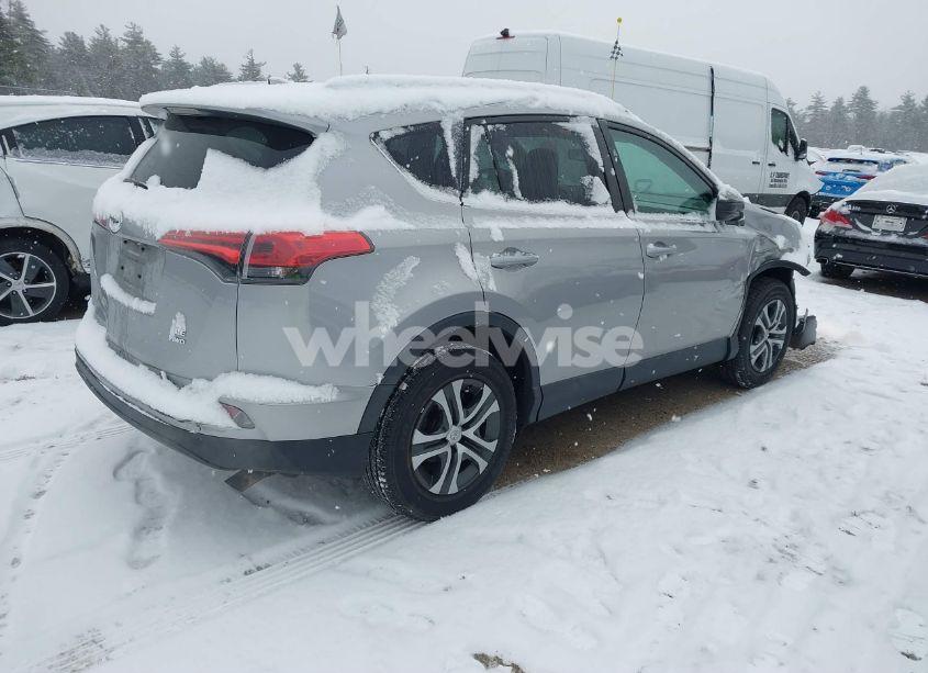 Photo 4 of 2016 Toyota Rav4 LE (VIN 2T3BFREV2GW425533)