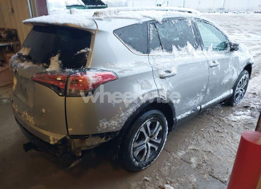 Photo 4 of 2016 Toyota Rav4 LE (VIN 2T3BFREV2GW525485)