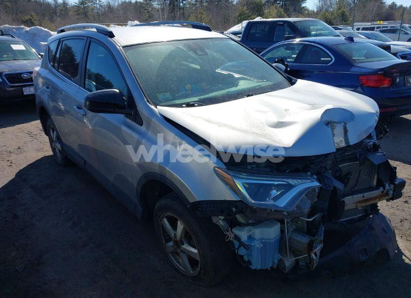 2017 Toyota Rav4 LE (VIN 2T3BFREV2HW590466) main photo