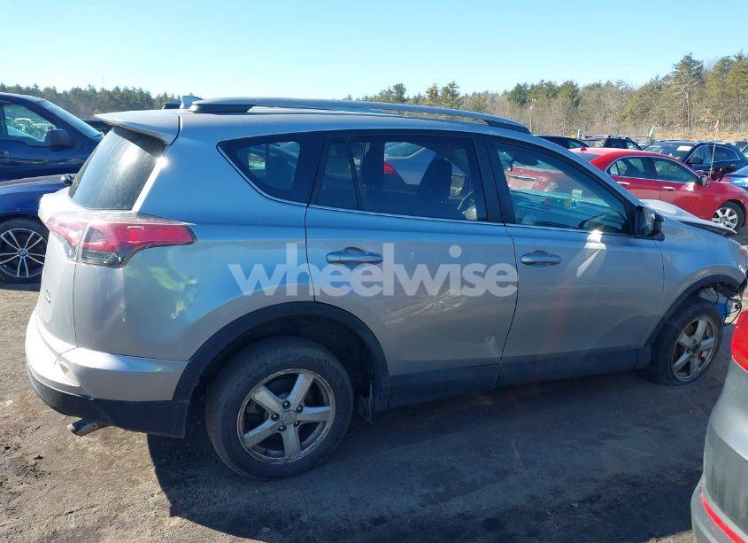 Photo 13 of 2017 Toyota Rav4 LE (VIN 2T3BFREV2HW590466)