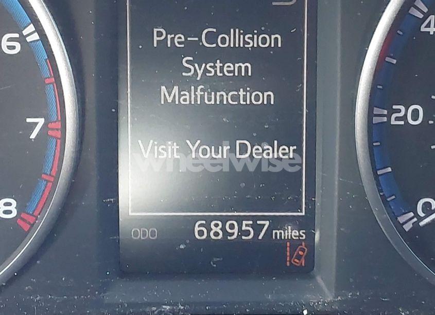 Photo 15 of 2017 Toyota Rav4 LE (VIN 2T3BFREV2HW590466)