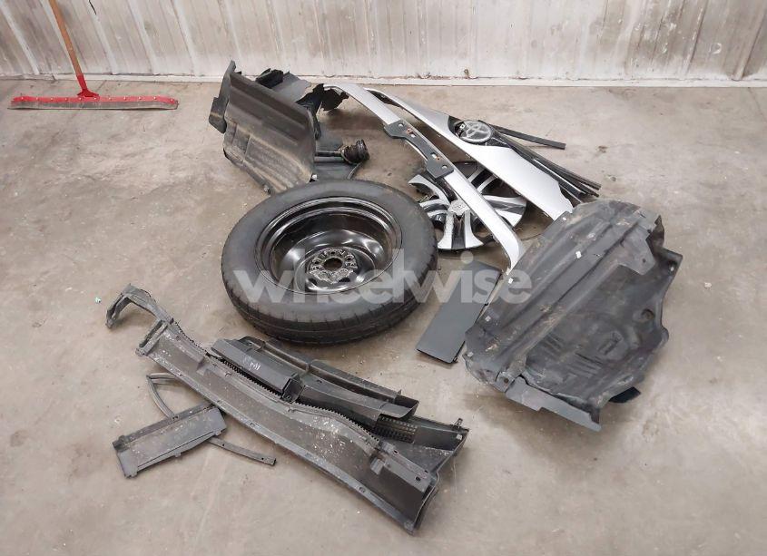 Photo 12 of 2017 Toyota Rav4 LE (VIN 2T3BFREV2HW638757)