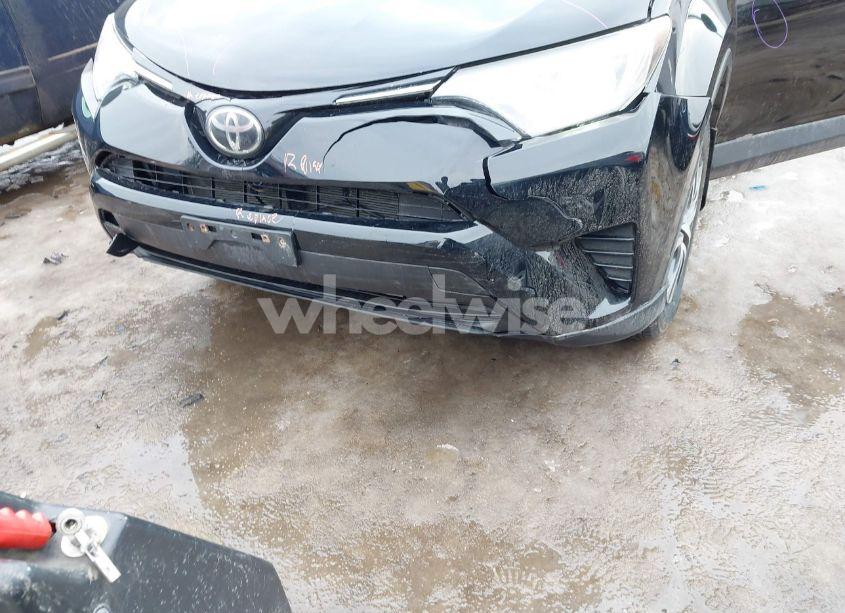 Photo 6 of 2017 Toyota Rav4 LE (VIN 2T3BFREV2HW676327)