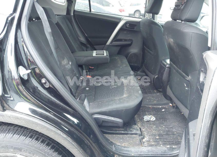 Photo 8 of 2017 Toyota Rav4 LE (VIN 2T3BFREV2HW676327)