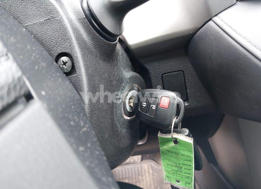 Photo 11 of 2018 Toyota Rav4 LE (VIN 2T3BFREV2JW737696)