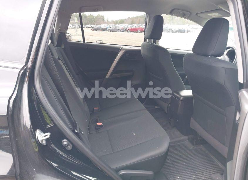 Photo 8 of 2018 Toyota Rav4 LE (VIN 2T3BFREV2JW737696)