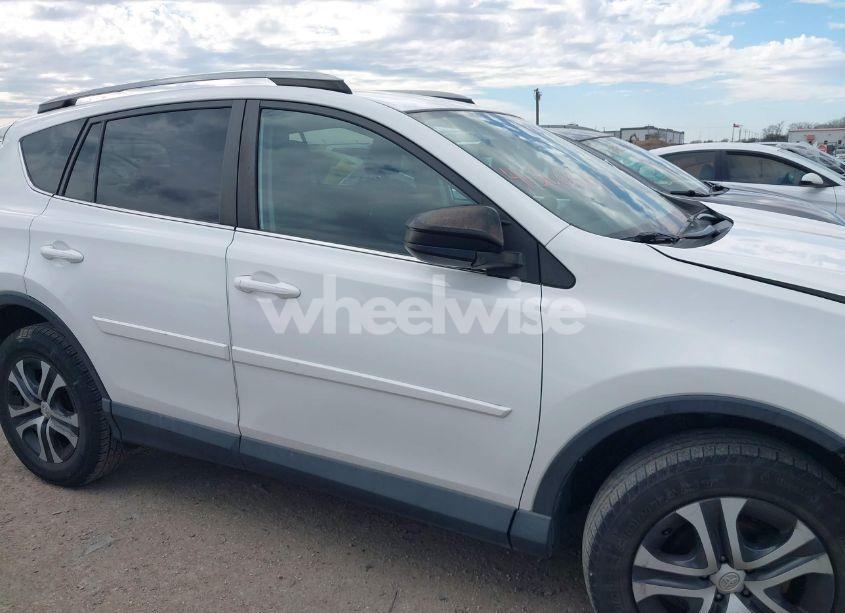 Photo 13 of 2018 Toyota Rav4 LE (VIN 2T3BFREV2JW755857)