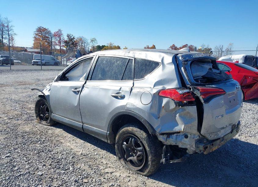 Photo 3 of 2018 Toyota Rav4 LE (VIN 2T3BFREV2JW771752)