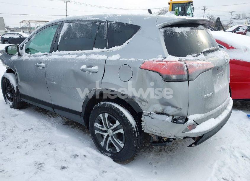 Photo 3 of 2018 Toyota Rav4 LE (VIN 2T3BFREV2JW783951)
