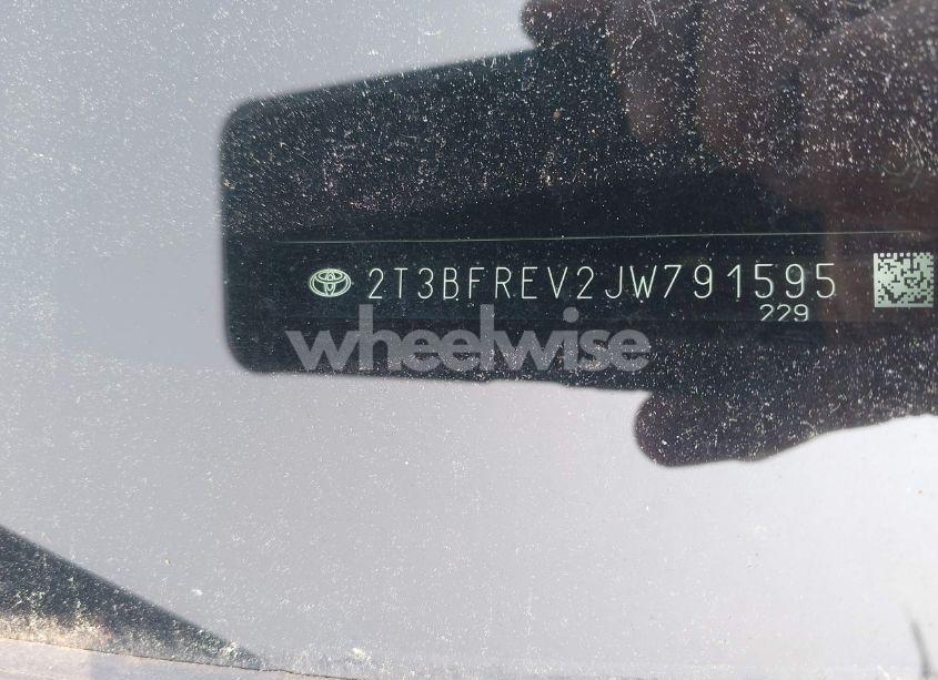 Photo 9 of 2018 Toyota Rav4 LE (VIN 2T3BFREV2JW791595)