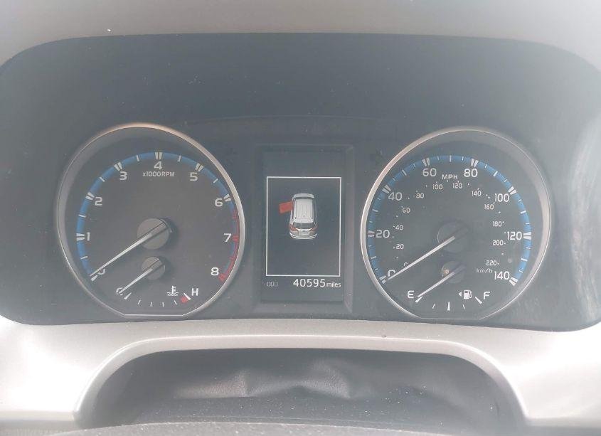 Photo 7 of 2018 Toyota Rav4 LE (VIN 2T3BFREV2JW828175)