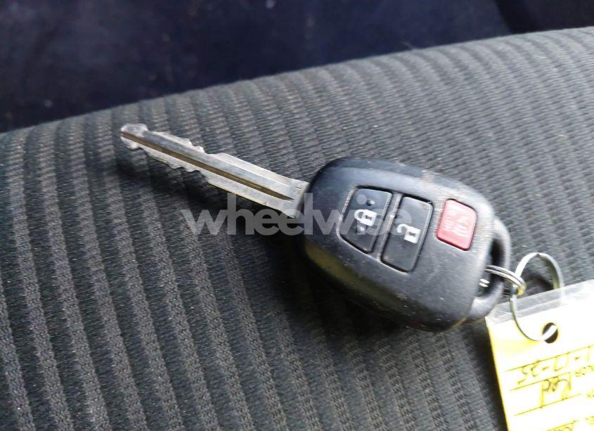 Photo 11 of 2018 Toyota Rav4 LE (VIN 2T3BFREV2JW830668)