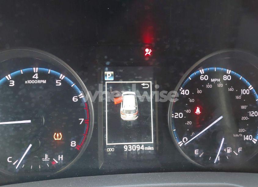 Photo 7 of 2018 Toyota Rav4 LE (VIN 2T3BFREV2JW830668)