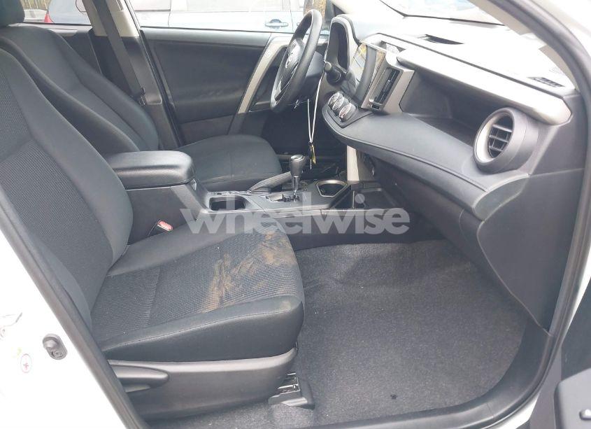 Photo 5 of 2018 Toyota Rav4 LE (VIN 2T3BFREV2JW845011)